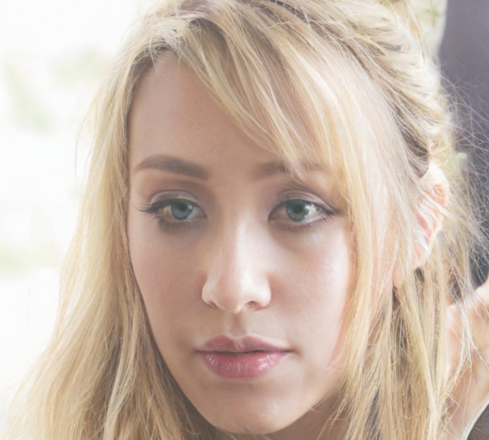 Chef Maria Santos - Lead Culinary Expert